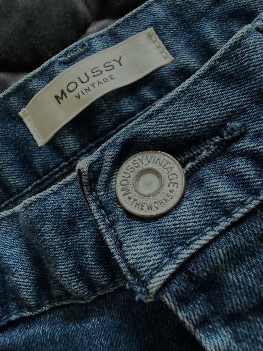 MOUSSY High-Rise Frayed Ankle Cropped Women's Denim Jeans